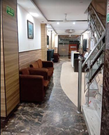Tjs Royal Hotel Delhi  Eksteriør billede